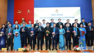 Đồng chí Thạch Văn Chung, Chủ tịch LĐLĐ tỉnh Bắc Ninh được bầu vào Ban Chấp hành Tổng Liên đoàn Lao động Việt Nam khóa XIII